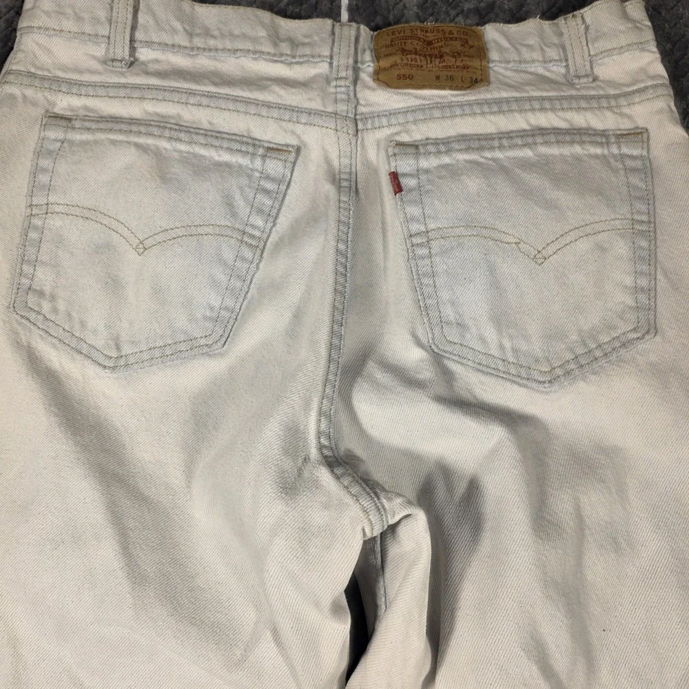 Levis perfectly broken
